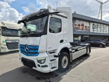 Mercedes-Benz Actros E Actros 300 Ls