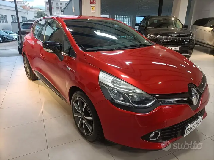 Renault Clio 2016 photo 2