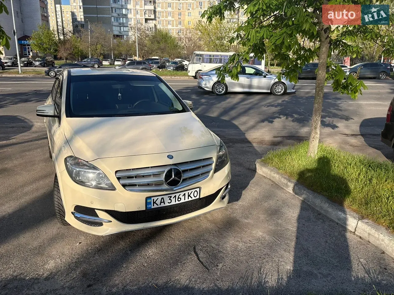 Mercedes-Benz B-Class 2014 photo 4