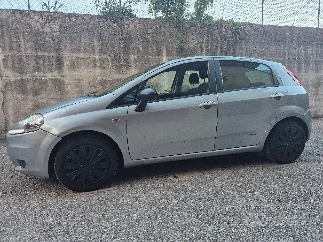 Fiat Punto 2007 photo 2