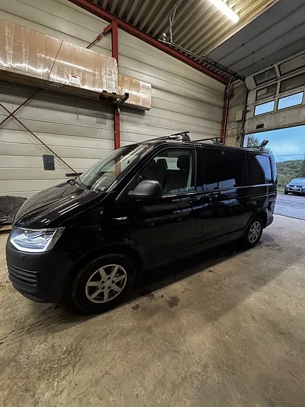 Volkswagen Transporter 2019 photo 5