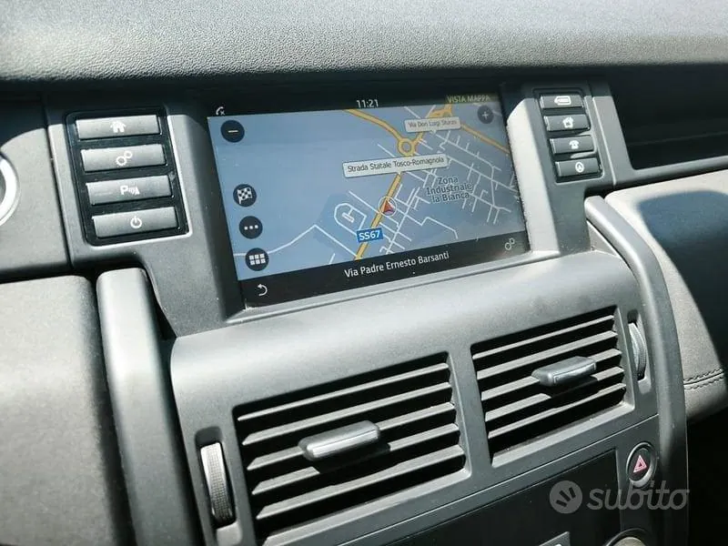Land Rover Discovery Sport 2018 photo 5