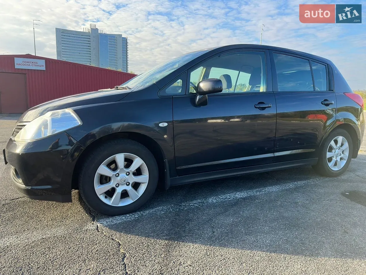 Nissan Tiida 2007 photo 4