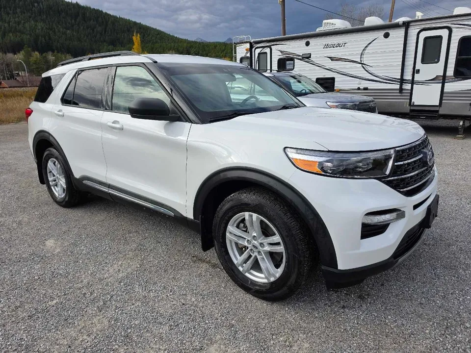 Ford Explorer 2022 photo 4