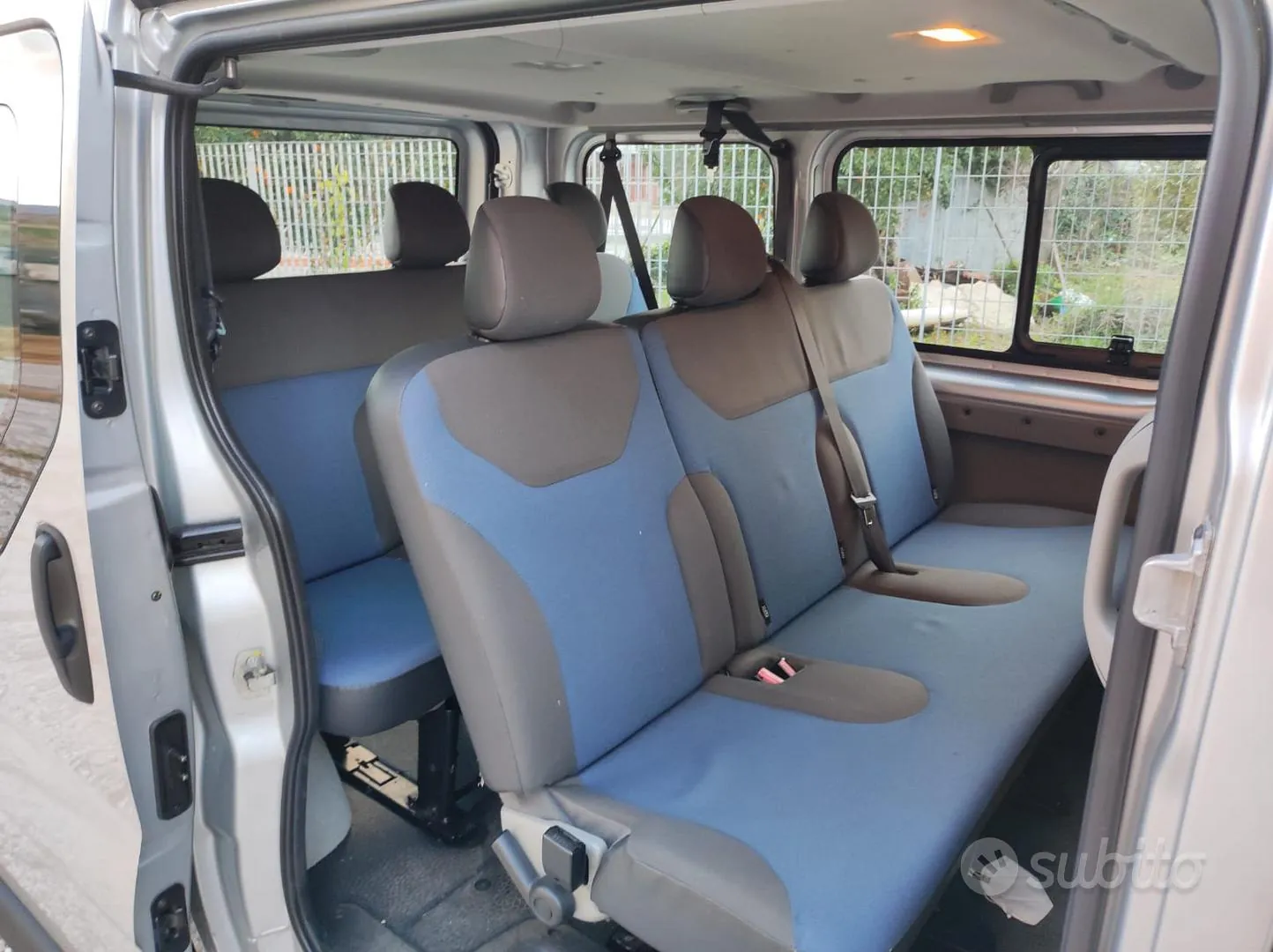 Renault Trafic 2014 photo 5