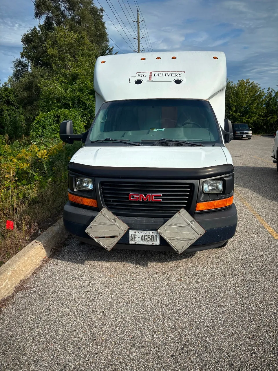 GMC Savana 2014 photo 2