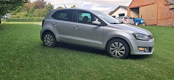 Volkswagen Polo 2010 photo 3
