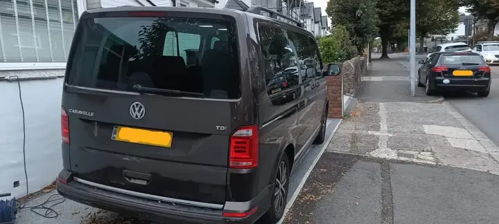Volkswagen Caravelle 2018 photo 2