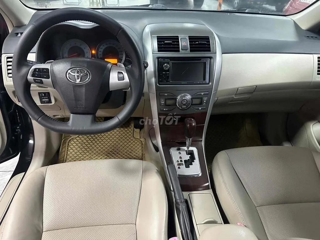 Toyota Corolla Altis 2011 photo 5