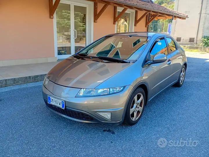 Honda Civic 2008 photo 3