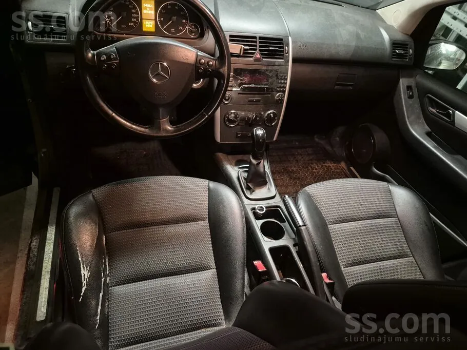 Mercedes-Benz A170 2004 photo 5
