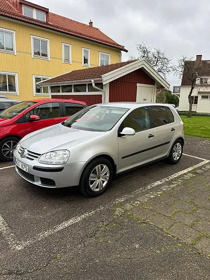 Volkswagen Golf V