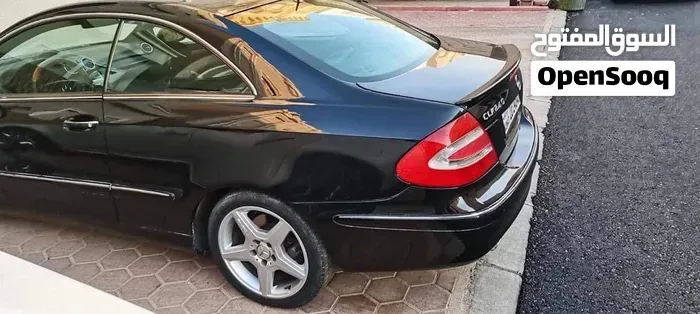 Mercedes-Benz Clk-Class 2003 photo 2