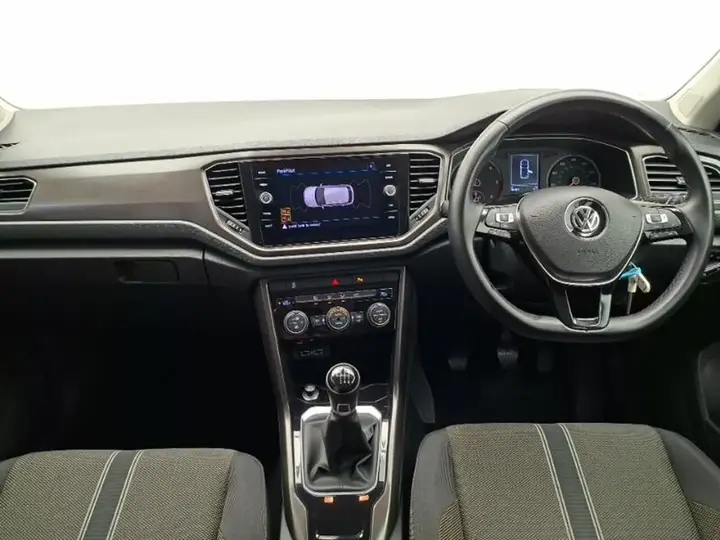 Mazda Mazda3 2019 photo 3