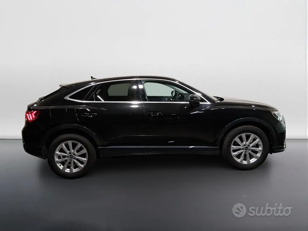 Audi Q3 2025 photo 3
