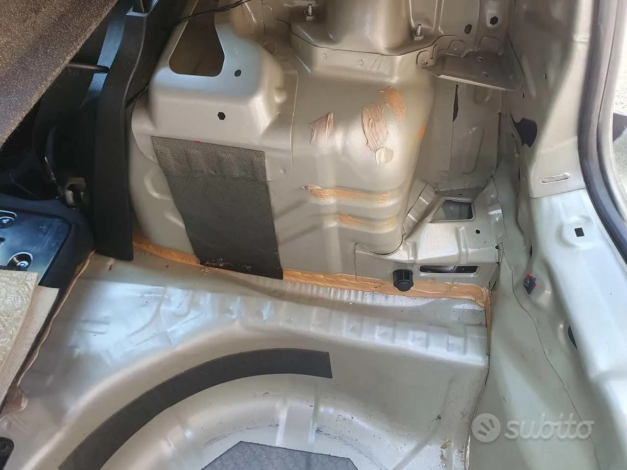 Fiat Punto 2014 photo 2