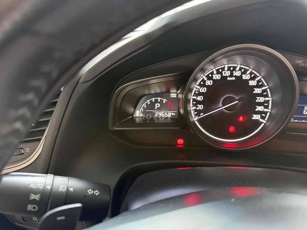Mazda 3 2019 photo 3