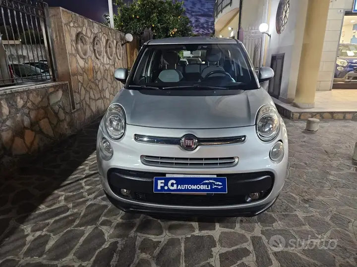 Fiat 500L 2016 photo 2