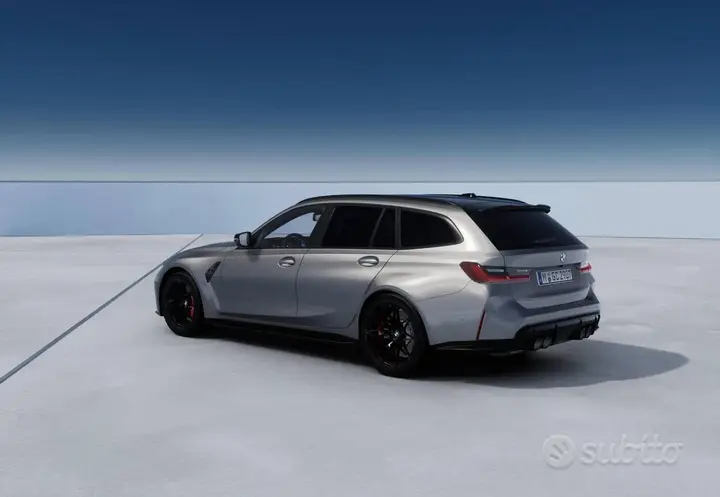 BMW 3 Series 2023 photo 2