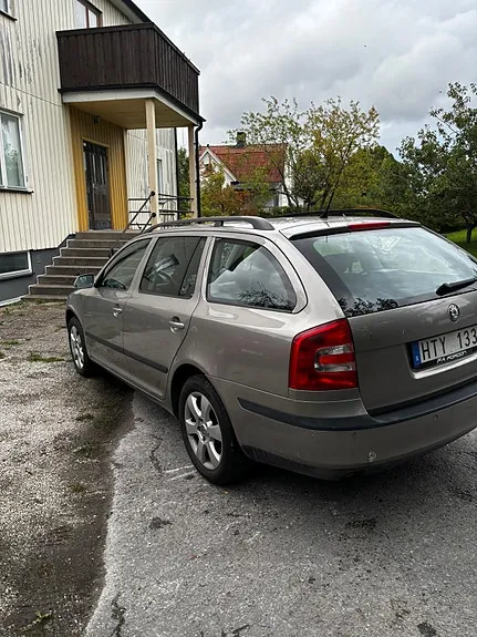 Skoda Octavia 2008 photo 5