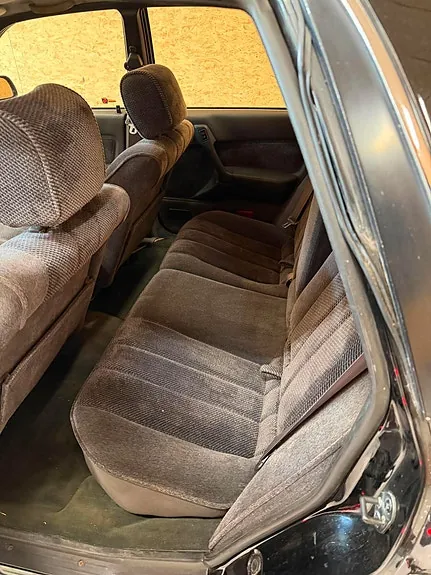 Mitsubishi Galant 1991 photo 4