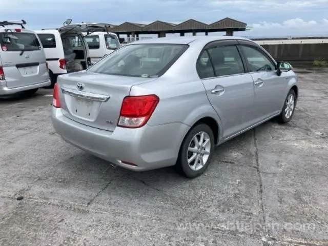 Toyota Corolla Axio 2014 photo 4