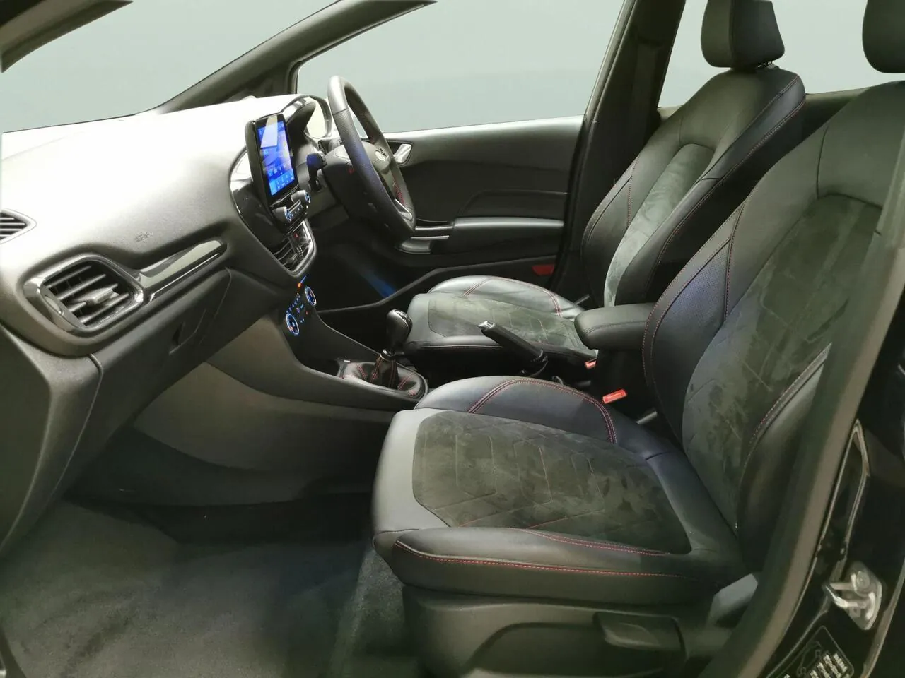 Ford Fiesta 2023 photo 4