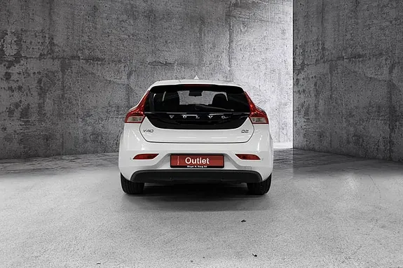 Volvo V40 2017 photo 3
