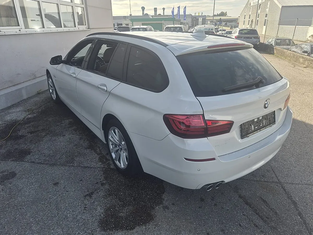 BMW 5 Series 2015 photo 3