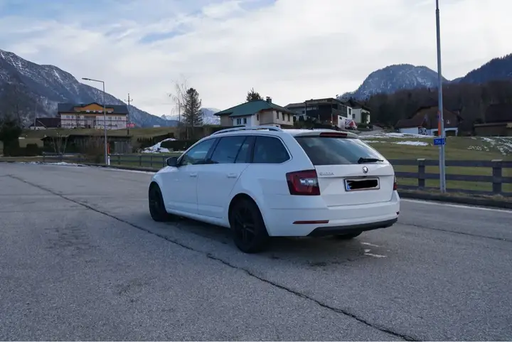 Skoda Octavia 2017 photo 3