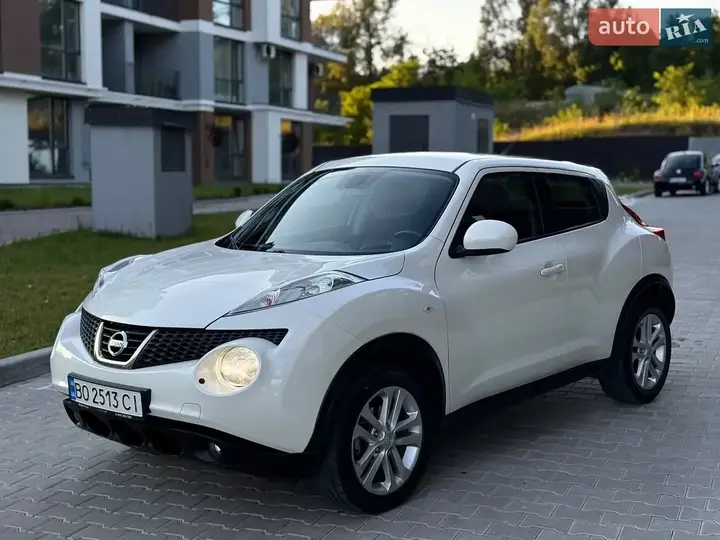 Nissan Juke 2013 photo 3