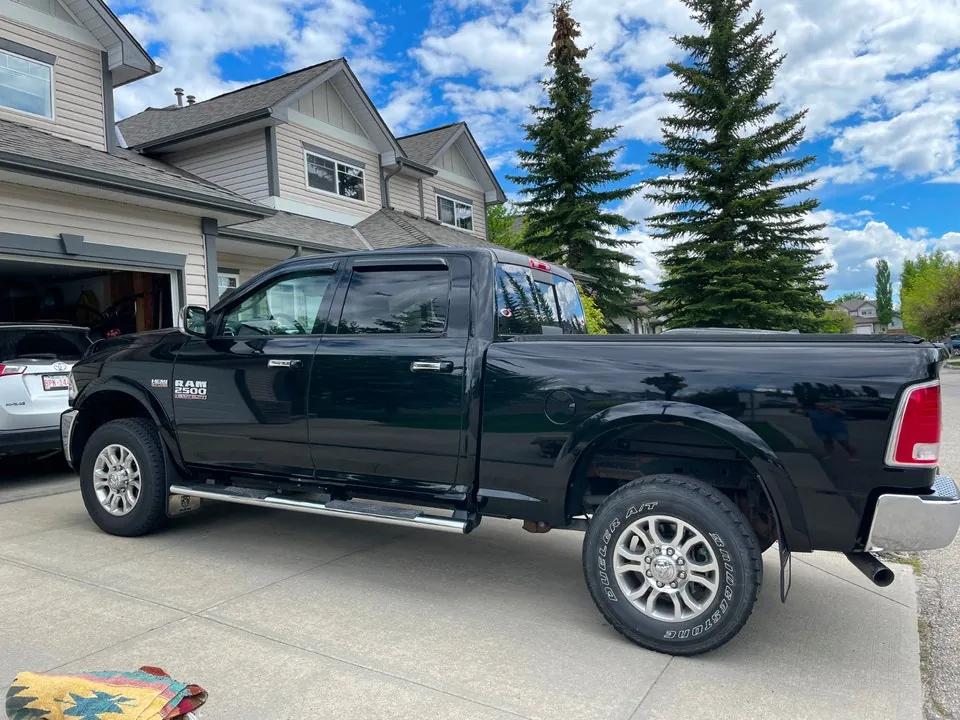 Dodge Ram 2500 2014 photo 2