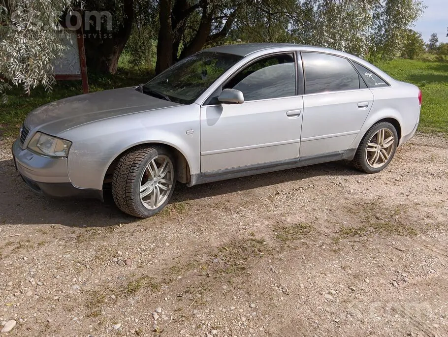 Audi Quattro 1999 photo 2
