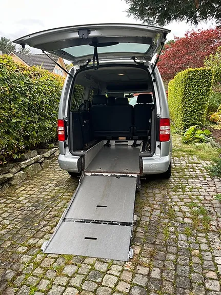Volkswagen Caddy Maxi 2012 photo 3