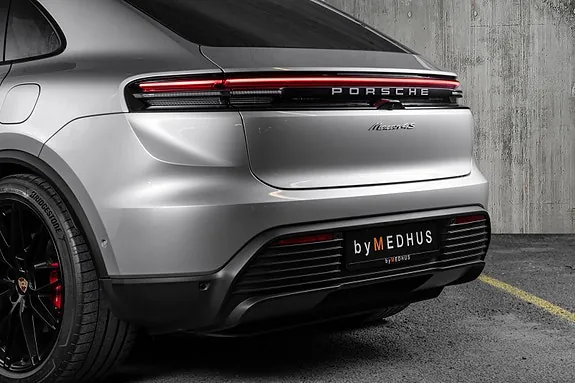 Porsche Macan 2025 photo 4