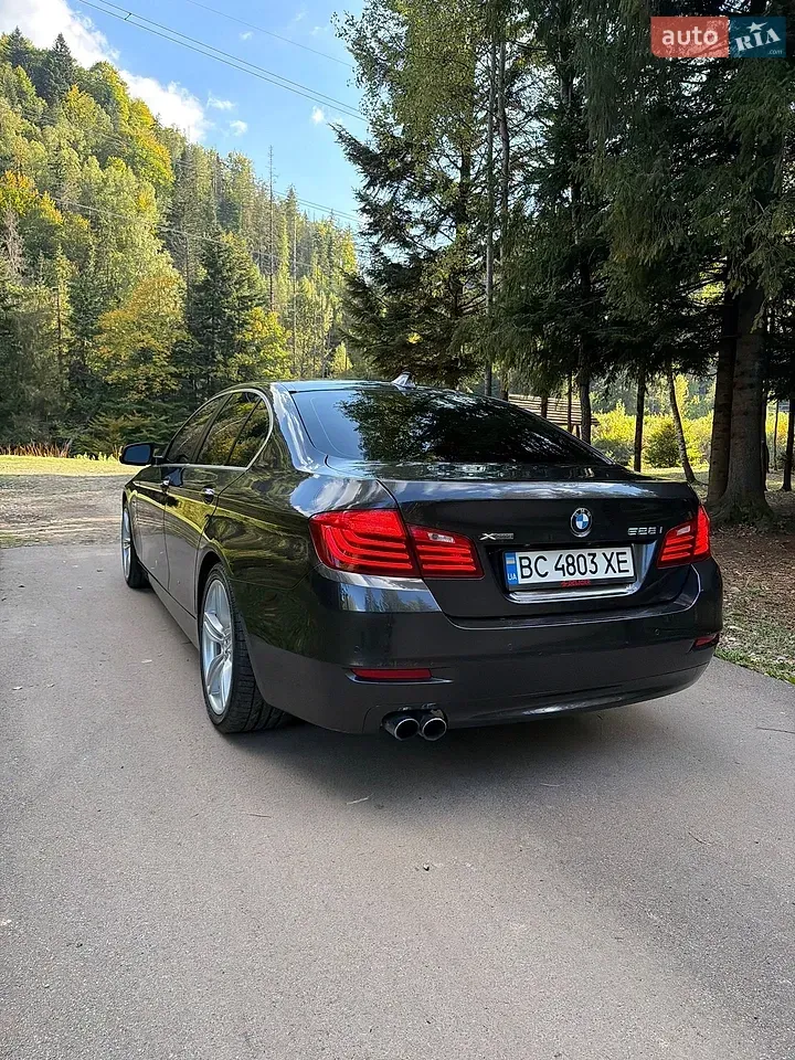 BMW 5 Series 2016 photo 2