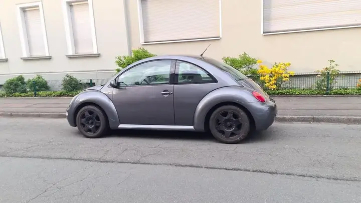 Volkswagen New Beetle