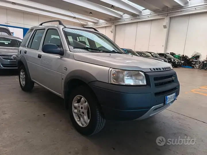 Land Rover Freelander 2003 photo 5