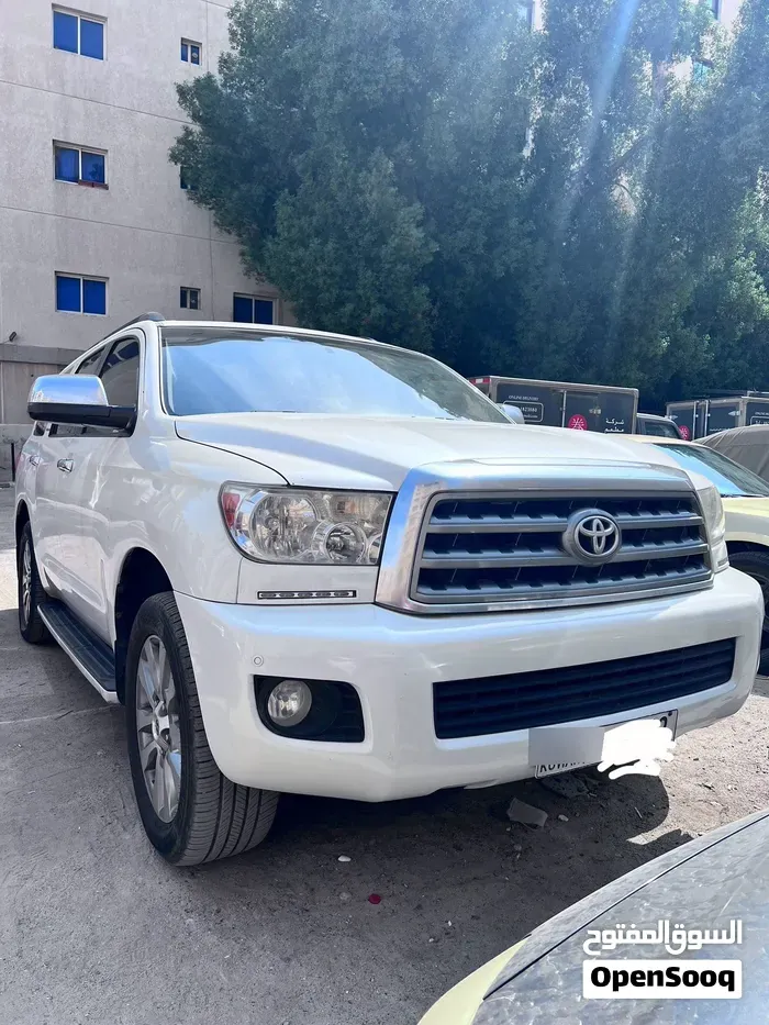 Toyota Sequoia