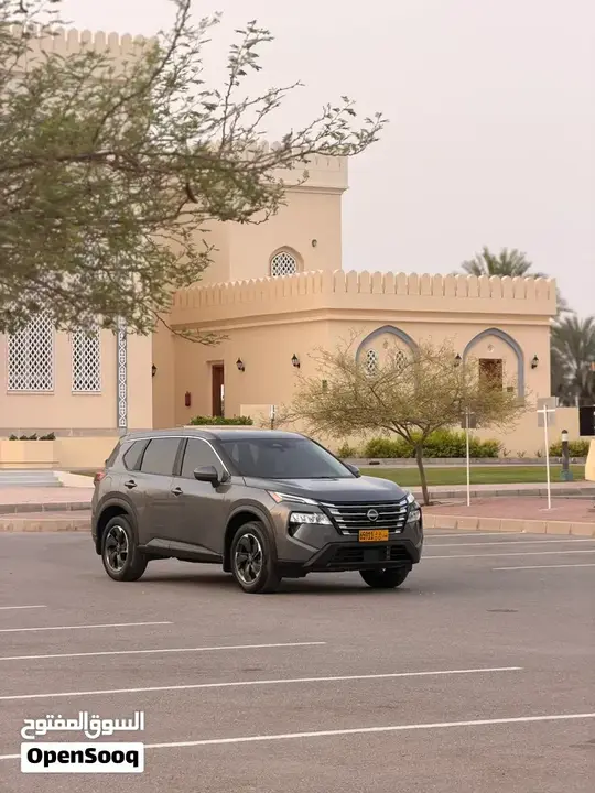 Nissan Rogue 2025 photo 2