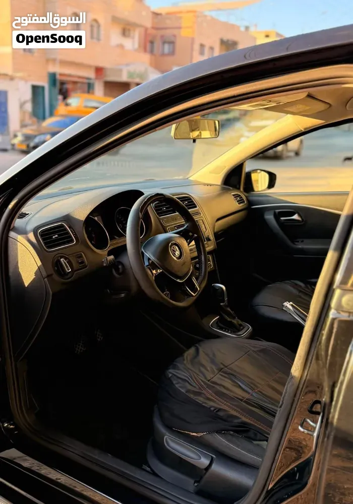 Volkswagen Polo 2018 photo 2