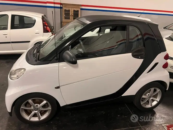 Smart Fortwo 2008 photo 4