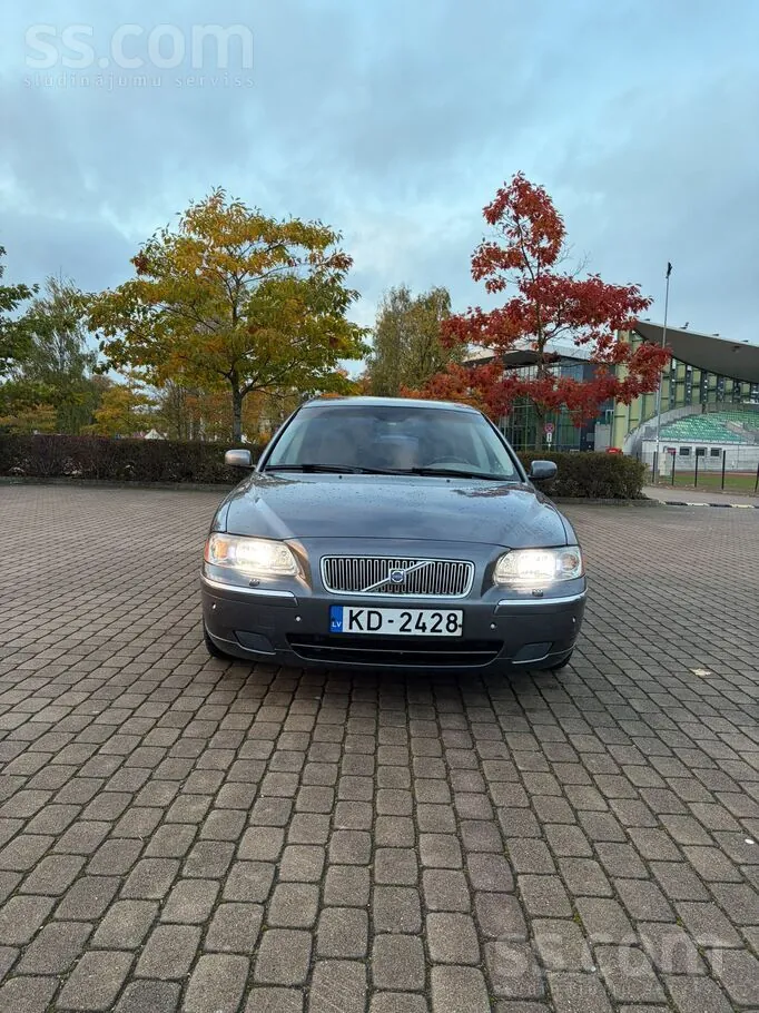 Volvo V70 2005 photo 5