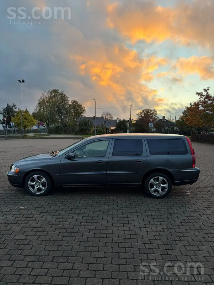 Volvo V70