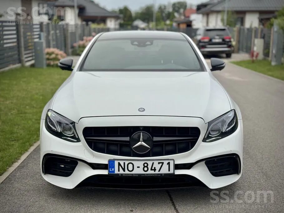 Mercedes-Benz E350D 2016 photo 5