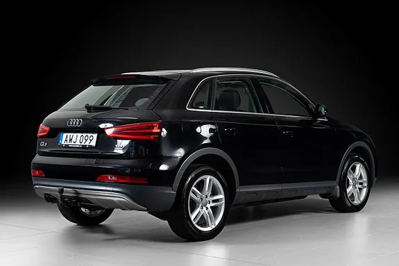 Audi Q3 2014 photo 2