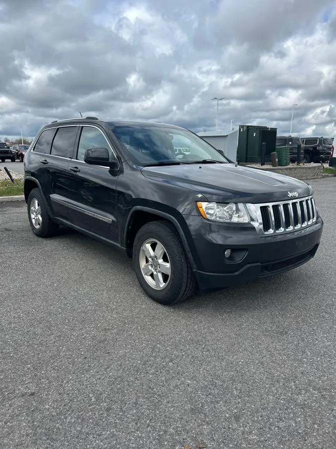 Jeep Grand Cherokee 2011 photo 2