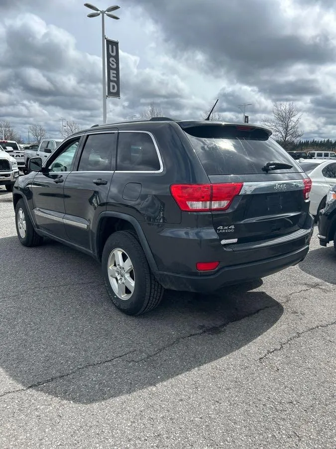 Jeep Grand Cherokee 2011 photo 3