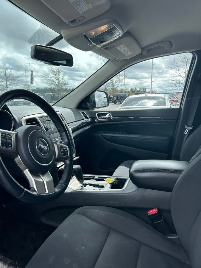 Jeep Grand Cherokee 2011 photo 5