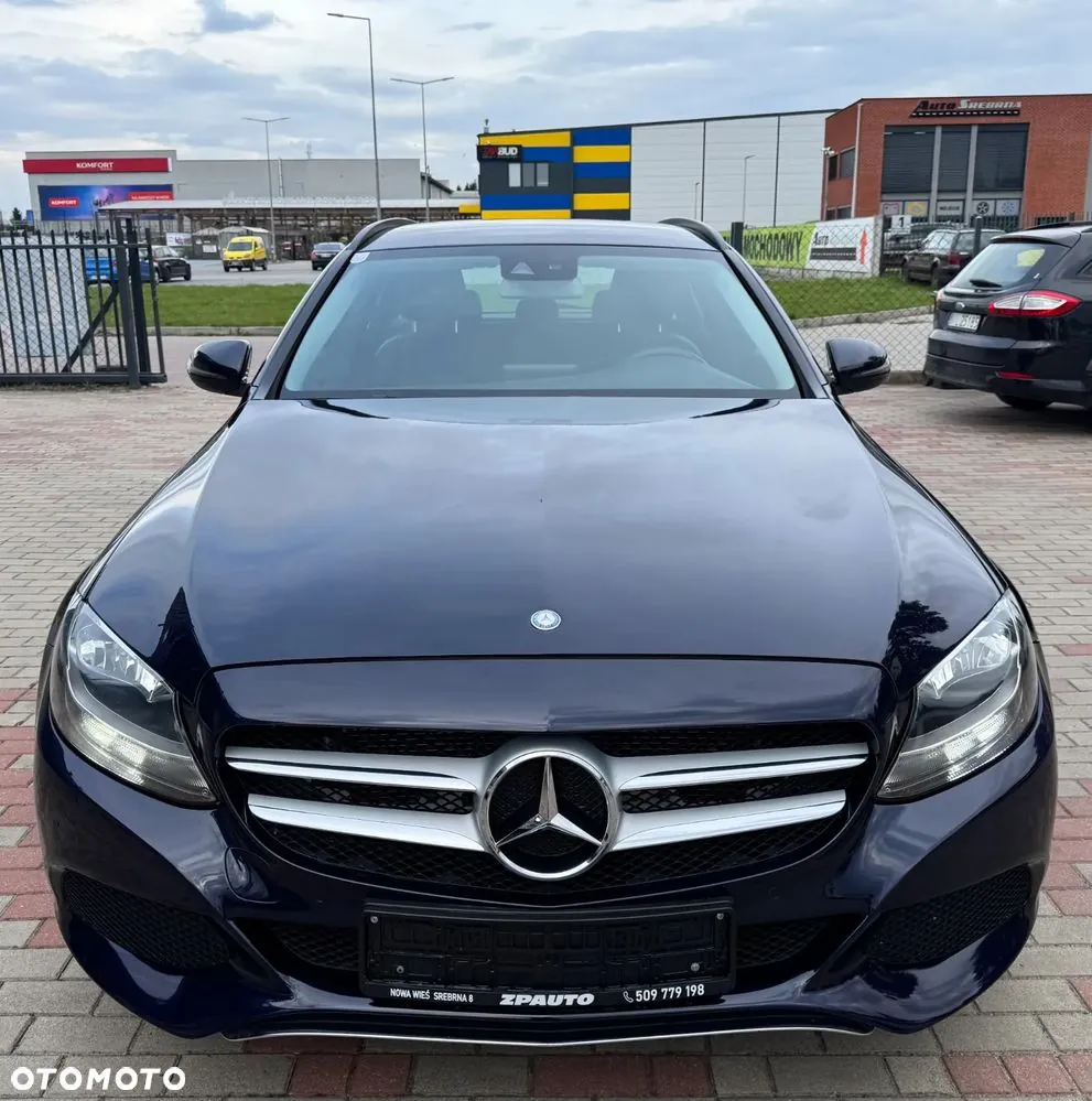 Mercedes-Benz C-Class 2016 photo 4